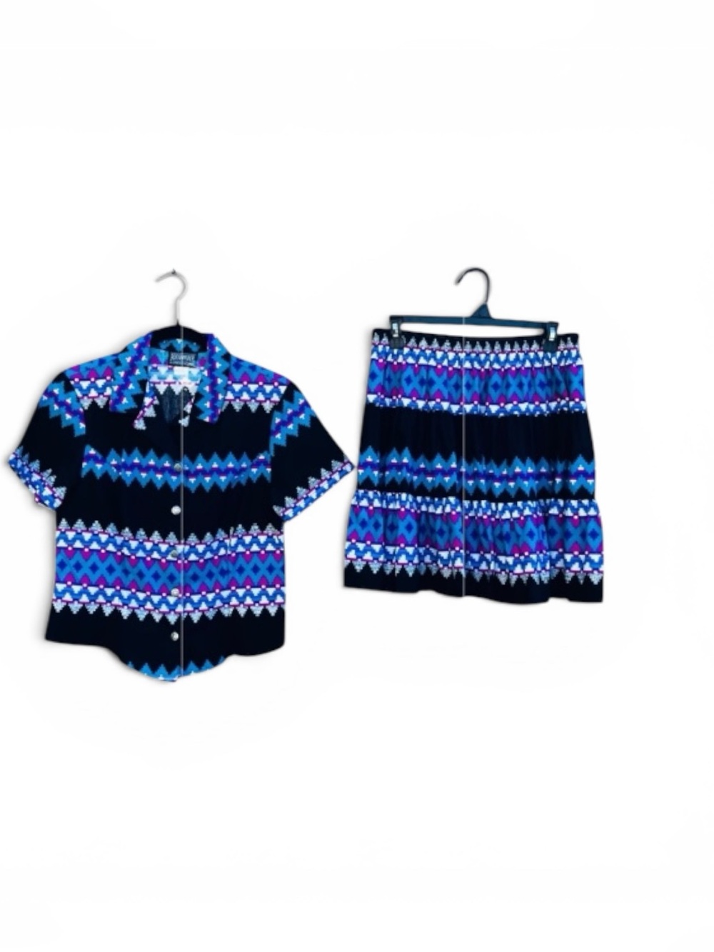 Rock & Republic Womens 2 Piece Geometric Top & Skirt Aztec Button-Up, Size MED